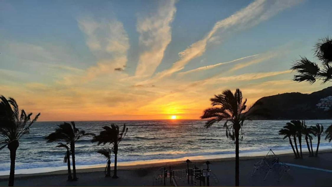 La Herradura junto al mar Exterior foto